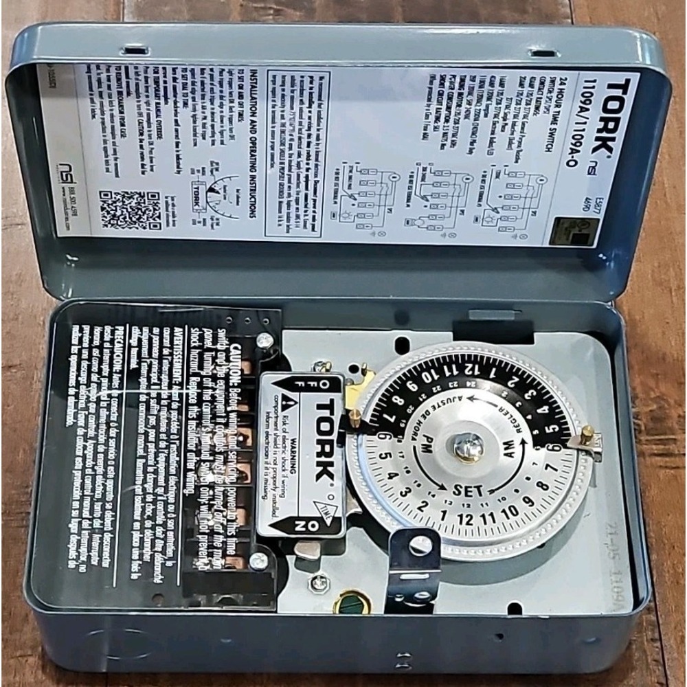 Tork 1109A    24hr Timer NEW Without Box